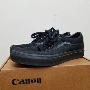 VANS All Black/Black Canvas Old Skool | Size 6.5/8